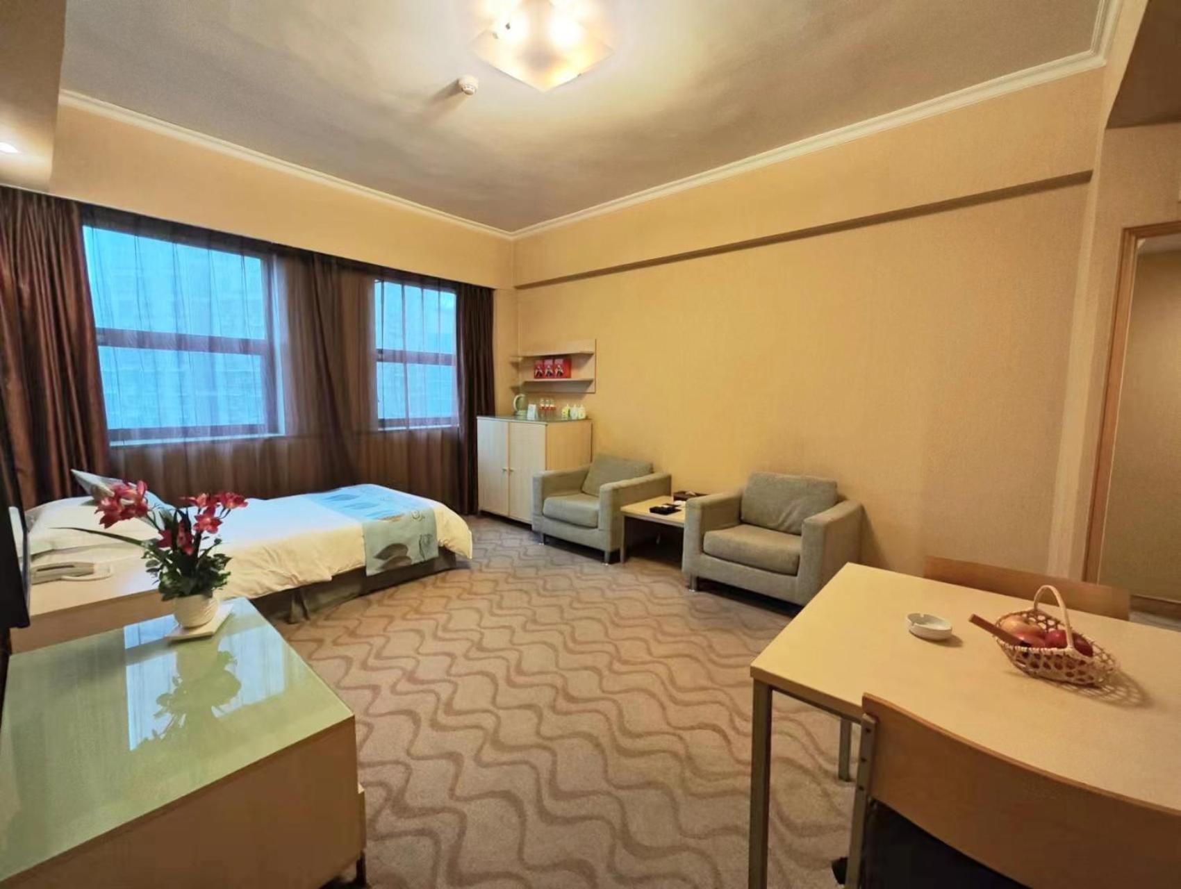 Chongqing Milky Way Hotel Exterior photo